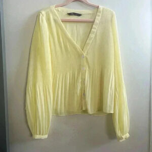 Zara pleated yellow blouse XS